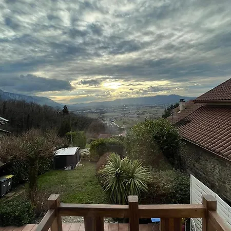 Holiday home Vue D'en *